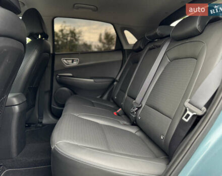 Зеленый Хендай Kona, объемом двигателя 0 л и пробегом 96 тыс. км за 16900 $, фото 22 на Automoto.ua