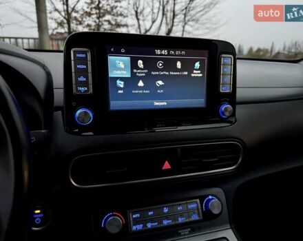 Зеленый Хендай Kona, объемом двигателя 0 л и пробегом 87 тыс. км за 16950 $, фото 58 на Automoto.ua