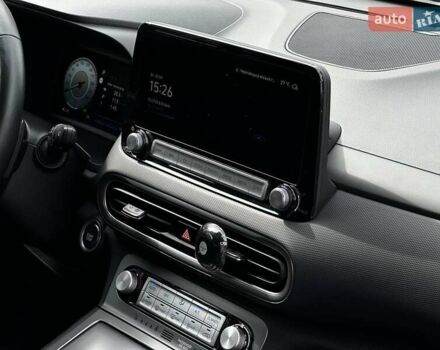 Зеленый Хендай Kona, объемом двигателя 0 л и пробегом 52 тыс. км за 17700 $, фото 10 на Automoto.ua