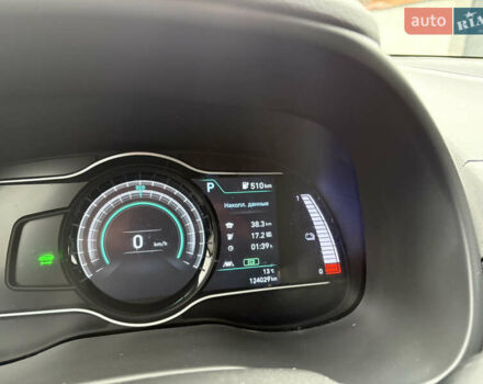 Зелений Хендай Kona, об'ємом двигуна 0 л та пробігом 123 тис. км за 17200 $, фото 42 на Automoto.ua