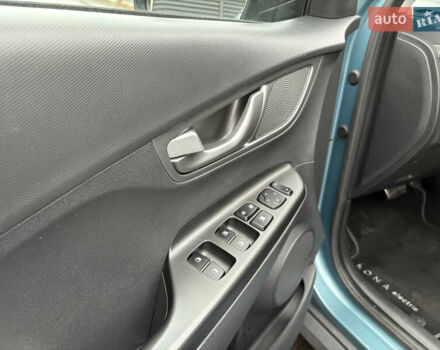 Зелений Хендай Kona, об'ємом двигуна 0 л та пробігом 123 тис. км за 17200 $, фото 34 на Automoto.ua