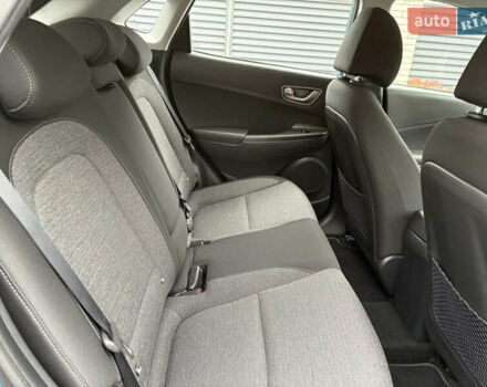 Зелений Хендай Kona, об'ємом двигуна 0 л та пробігом 123 тис. км за 17200 $, фото 28 на Automoto.ua