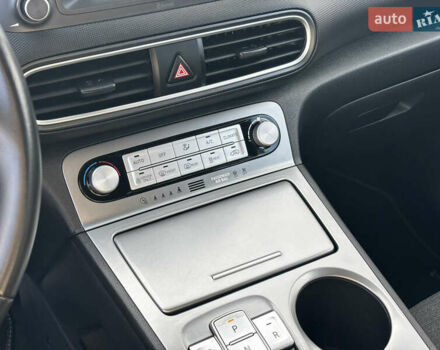 Зелений Хендай Kona, об'ємом двигуна 0 л та пробігом 33 тис. км за 15550 $, фото 39 на Automoto.ua