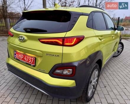 Зеленый Хендай Kona, объемом двигателя 0 л и пробегом 87 тыс. км за 16950 $, фото 21 на Automoto.ua