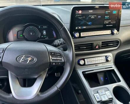 Зеленый Хендай Kona, объемом двигателя 0 л и пробегом 49 тыс. км за 16500 $, фото 27 на Automoto.ua