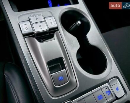 Зеленый Хендай Kona, объемом двигателя 0 л и пробегом 87 тыс. км за 16950 $, фото 55 на Automoto.ua