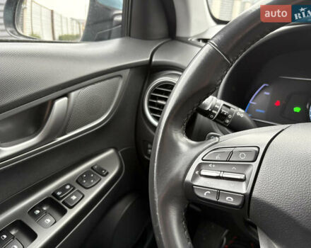 Зелений Хендай Kona, об'ємом двигуна 0 л та пробігом 123 тис. км за 17200 $, фото 41 на Automoto.ua