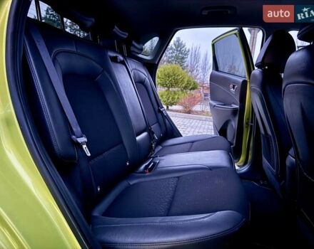 Зеленый Хендай Kona, объемом двигателя 0 л и пробегом 87 тыс. км за 16950 $, фото 76 на Automoto.ua