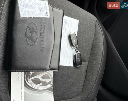 Зелений Хендай Kona, об'ємом двигуна 0 л та пробігом 123 тис. км за 17200 $, фото 57 на Automoto.ua