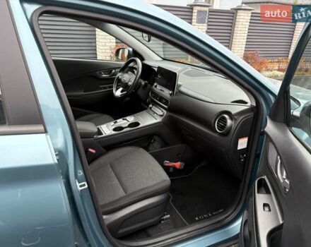 Зелений Хендай Kona, об'ємом двигуна 0 л та пробігом 123 тис. км за 17200 $, фото 23 на Automoto.ua