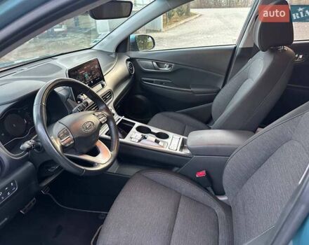 Зеленый Хендай Kona, объемом двигателя 0 л и пробегом 49 тыс. км за 16500 $, фото 31 на Automoto.ua