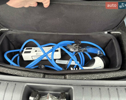 Зелений Хендай Kona, об'ємом двигуна 0 л та пробігом 123 тис. км за 17200 $, фото 53 на Automoto.ua