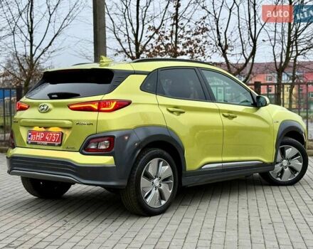 Зеленый Хендай Kona, объемом двигателя 0 л и пробегом 87 тыс. км за 16950 $, фото 20 на Automoto.ua