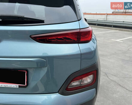 Зелений Хендай Kona, об'ємом двигуна 0 л та пробігом 50 тис. км за 18500 $, фото 14 на Automoto.ua