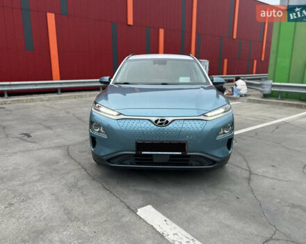 Зелений Хендай Kona, об'ємом двигуна 0 л та пробігом 50 тис. км за 18500 $, фото 2 на Automoto.ua