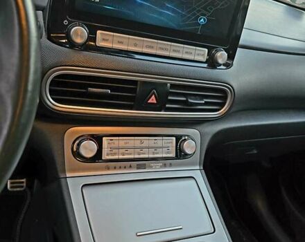 Зеленый Хендай Kona, объемом двигателя 0 л и пробегом 53 тыс. км за 18999 $, фото 19 на Automoto.ua