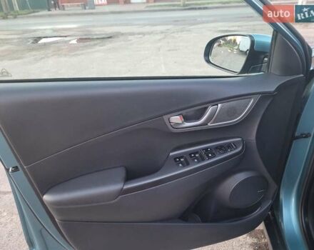 Зеленый Хендай Kona, объемом двигателя 0 л и пробегом 52 тыс. км за 18700 $, фото 15 на Automoto.ua