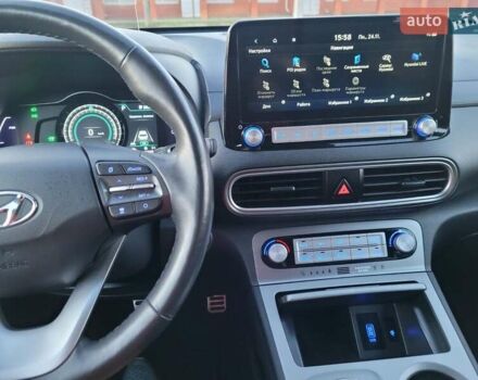 Зеленый Хендай Kona, объемом двигателя 0 л и пробегом 52 тыс. км за 18700 $, фото 12 на Automoto.ua