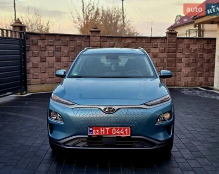 Зеленый Хендай Kona, объемом двигателя 0 л и пробегом 53 тыс. км за 18999 $, фото 3 на Automoto.ua