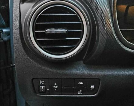 Зеленый Хендай Kona, объемом двигателя 0 л и пробегом 53 тыс. км за 18999 $, фото 22 на Automoto.ua