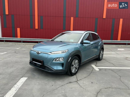 Зелений Хендай Kona, об'ємом двигуна 0 л та пробігом 50 тис. км за 18500 $, фото 1 на Automoto.ua