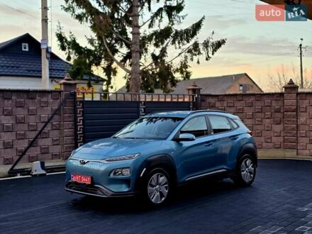 Зеленый Хендай Kona, объемом двигателя 0 л и пробегом 53 тыс. км за 18999 $, фото 1 на Automoto.ua