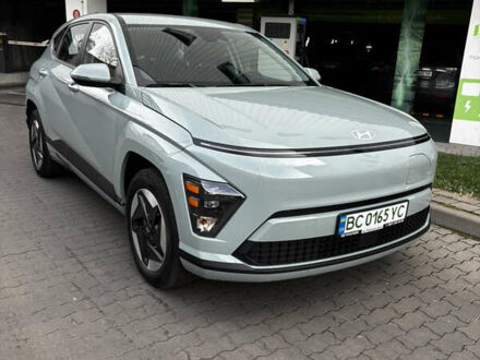 Зеленый Хендай Kona, объемом двигателя 0 л и пробегом 10 тыс. км за 25000 $, фото 1 на Automoto.ua