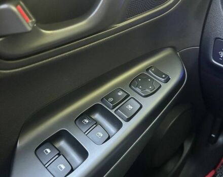 Оранжевый Хендай Kona, объемом двигателя 2 л и пробегом 78 тыс. км за 16000 $, фото 6 на Automoto.ua