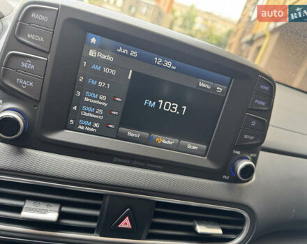 Оранжевый Хендай Kona, объемом двигателя 2 л и пробегом 190 тыс. км за 13850 $, фото 26 на Automoto.ua