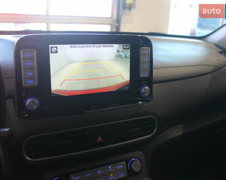 Оранжевый Хендай Kona, объемом двигателя 0 л и пробегом 79 тыс. км за 14700 $, фото 4 на Automoto.ua