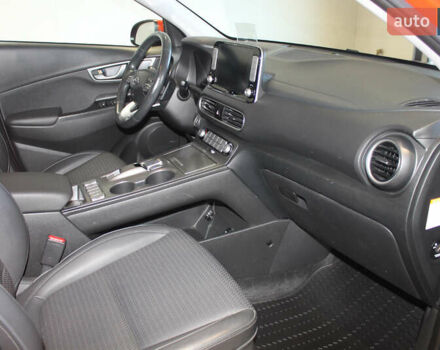 Оранжевый Хендай Kona, объемом двигателя 0 л и пробегом 79 тыс. км за 14700 $, фото 14 на Automoto.ua