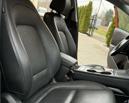 Оранжевый Хендай Kona, объемом двигателя 0 л и пробегом 78 тыс. км за 18950 $, фото 29 на Automoto.ua