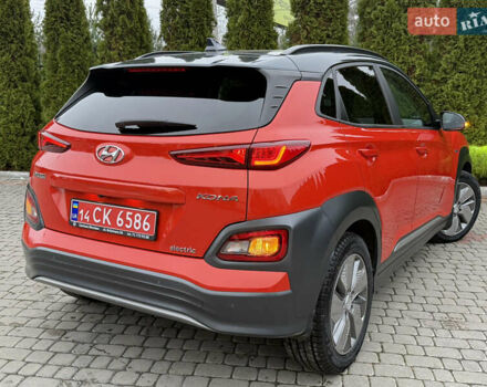 Оранжевый Хендай Kona, объемом двигателя 0 л и пробегом 78 тыс. км за 18950 $, фото 24 на Automoto.ua