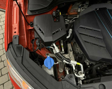 Оранжевый Хендай Kona, объемом двигателя 0 л и пробегом 78 тыс. км за 18950 $, фото 51 на Automoto.ua