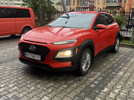 Хендай Kona 2018 в Хмельницком на Automoto.ua Оранжевый Хендай Kona, объемом двигателя 2 л и пробегом 195 тыс. км за 13999 $, фото 1 на Automoto.ua