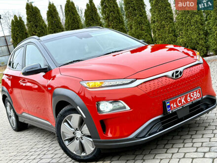 Оранжевый Хендай Kona, объемом двигателя 0 л и пробегом 78 тыс. км за 18950 $, фото 1 на Automoto.ua