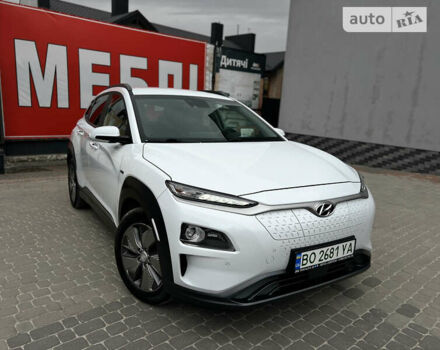 Белый Хендай Kona Electric, объемом двигателя 0 л и пробегом 78 тыс. км за 19700 $, фото 15 на Automoto.ua