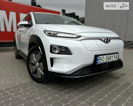 Белый Хендай Kona Electric, объемом двигателя 0 л и пробегом 78 тыс. км за 19700 $, фото 14 на Automoto.ua