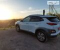 Белый Хендай Kona Electric, объемом двигателя 0 л и пробегом 131 тыс. км за 18650 $, фото 1 на Automoto.ua