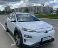 Белый Хендай Kona Electric, объемом двигателя 0 л и пробегом 80 тыс. км за 30000 $, фото 1 на Automoto.ua