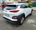 Белый Хендай Kona Electric, объемом двигателя 0 л и пробегом 107 тыс. км за 16500 $, фото 25 на Automoto.ua