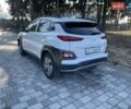 Белый Хендай Kona Electric, объемом двигателя 0 л и пробегом 111 тыс. км за 16500 $, фото 9 на Automoto.ua