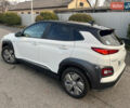 Белый Хендай Kona Electric, объемом двигателя 0 л и пробегом 110 тыс. км за 16300 $, фото 2 на Automoto.ua