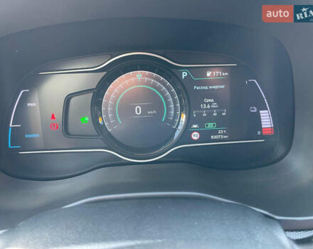 Білий Хендай Kona Electric, об'ємом двигуна 0 л та пробігом 118 тис. км за 17400 $, фото 20 на Automoto.ua