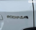 Белый Хендай Kona Electric, объемом двигателя 0 л и пробегом 75 тыс. км за 17990 $, фото 23 на Automoto.ua