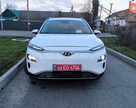 Белый Хендай Kona Electric, объемом двигателя 0 л и пробегом 210 тыс. км за 16500 $, фото 17 на Automoto.ua