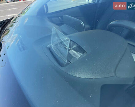 Білий Хендай Kona Electric, об'ємом двигуна 0 л та пробігом 118 тис. км за 17400 $, фото 27 на Automoto.ua