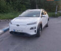 Белый Хендай Kona Electric, объемом двигателя 0 л и пробегом 113 тыс. км за 18500 $, фото 4 на Automoto.ua