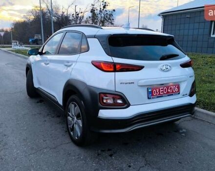 Белый Хендай Kona Electric, объемом двигателя 0 л и пробегом 210 тыс. км за 16500 $, фото 14 на Automoto.ua
