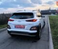 Белый Хендай Kona Electric, объемом двигателя 0 л и пробегом 210 тыс. км за 16500 $, фото 7 на Automoto.ua
